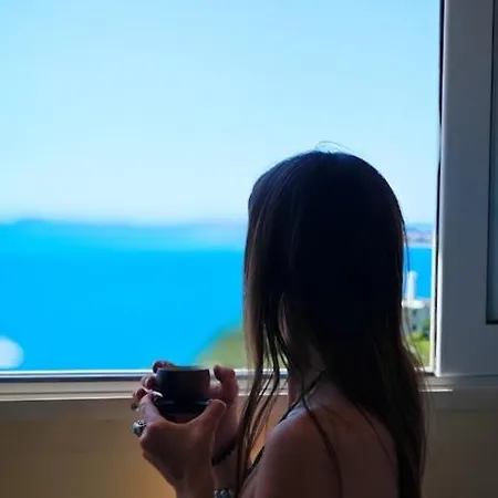 Ersa - Vacanze ホームステイ Vlorë